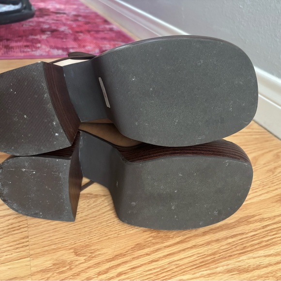 Vintage Brown Platform Clogs - Picture 5 of 6